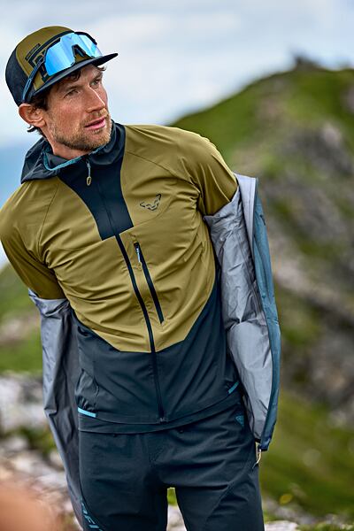 softshell plnící funkci 2. vrstvy