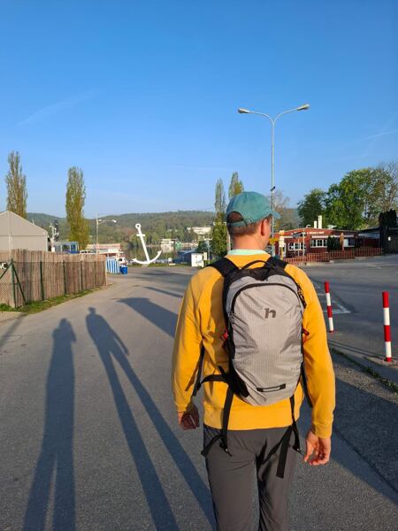 Batoh HANNAH CAMPING DYNAMIC 15 Uni – využijete ho v běžných pracovních/školních dnech